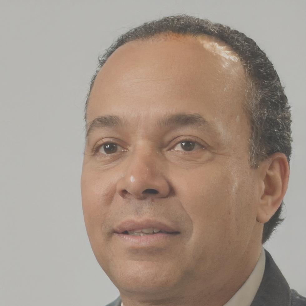 Portrait of Desmond Pettaway who shares his experience